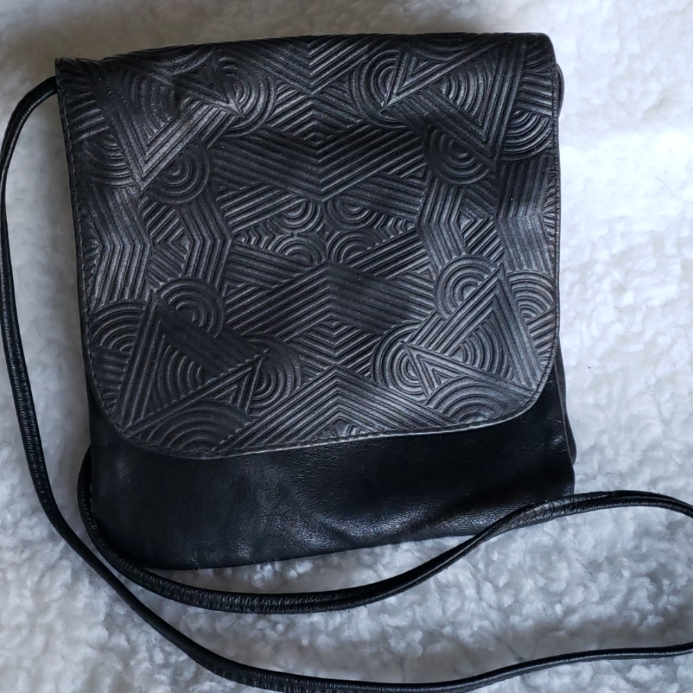 Maple Leather Company  crossbody handbag